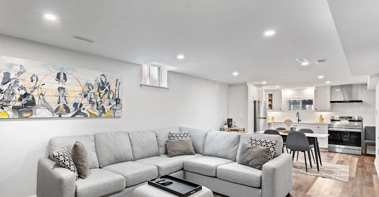 Lower Level-32 Presidential Street, Vaughan, ON, L4L 5H1