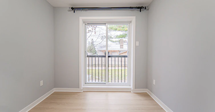 MAIN-250 Beechy Drive, Richmond Hill, ON, L4C 2X7 - 8