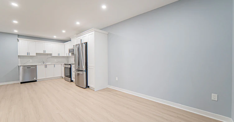 MAIN-250 Beechy Drive, Richmond Hill, ON, L4C 2X7 - 11