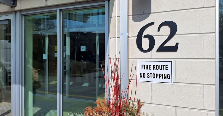 103-62 Suncrest Boulevard, Markham, ON, L3T 7Y6 - 4