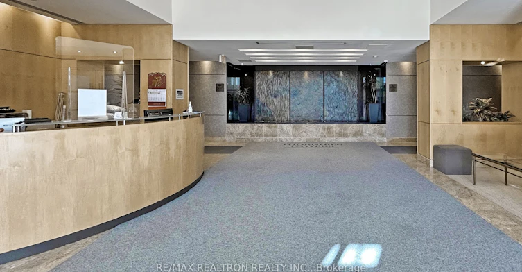 103-62 Suncrest Boulevard, Markham, ON, L3T 7Y6 - 6