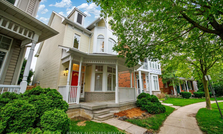 43 Cornell Common Road