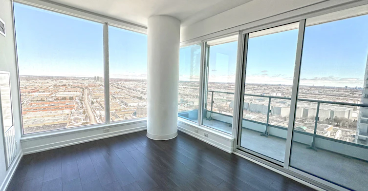 2902-950 Portage Parkway, Vaughan, ON, L4K 0J7