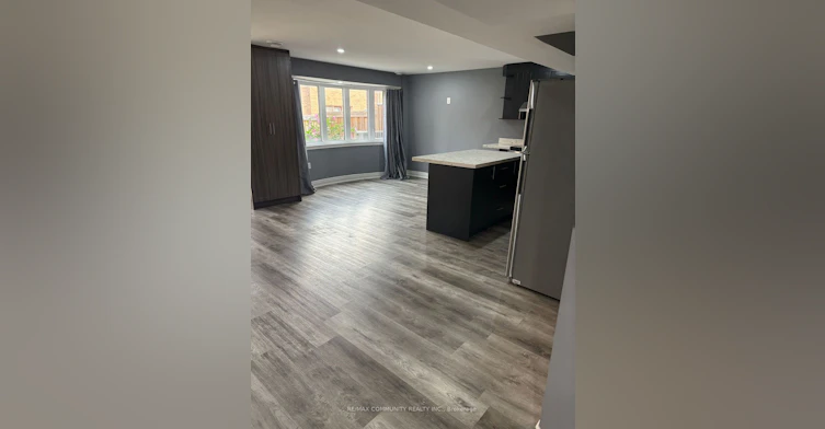 699 Somerville Drive, Newmarket, ON, L3X 0J9 - 5