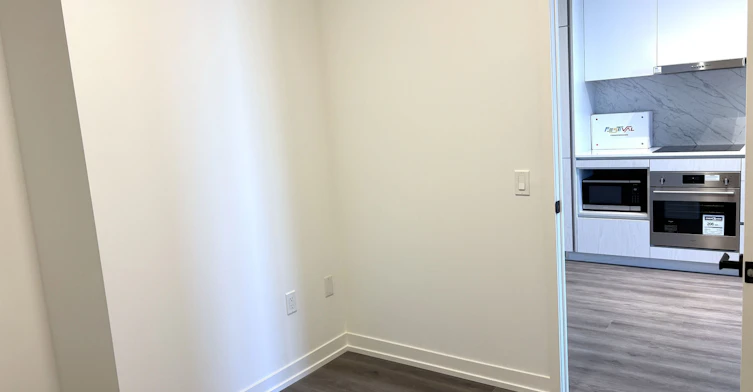 1809-28 Interchange Way, Vaughan, ON, L4K 0P8 - 15