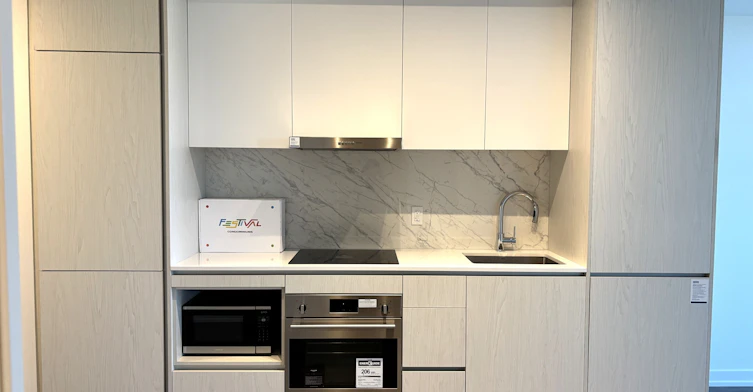 1809-28 Interchange Way, Vaughan, ON, L4K 0P8 - 10