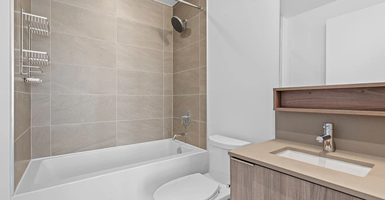 4915-950 Portage Parkway, Vaughan, ON, L4K 0J7 - 18