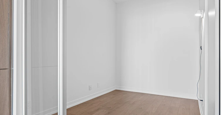 4915-950 Portage Parkway, Vaughan, ON, L4K 0J7 - 9