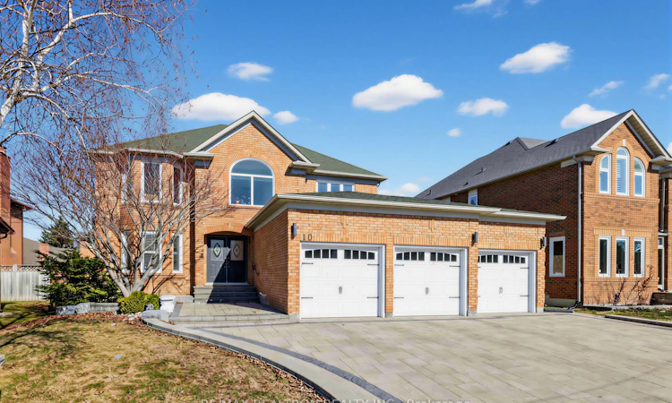 10 Macrill Road