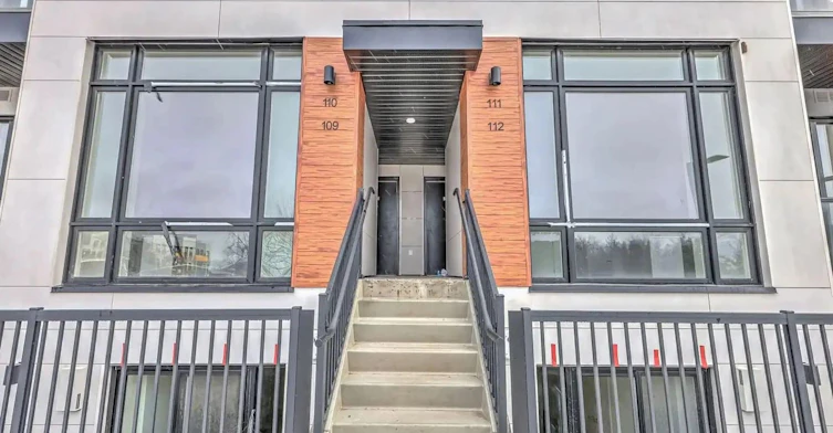 116-10 Steckley House Lane, Richmond Hill, ON, L4S 0N1 - 2