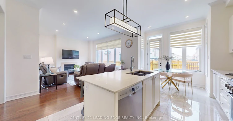 7 Suttonrail Way, Whitchurch-Stouffville, ON, L4A 4X5 - 42