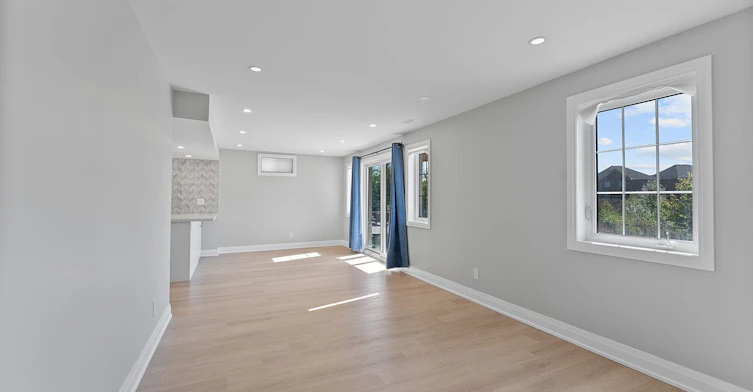 145 Roy Harper Avenue, Aurora, ON, L4G 7C4 - 23