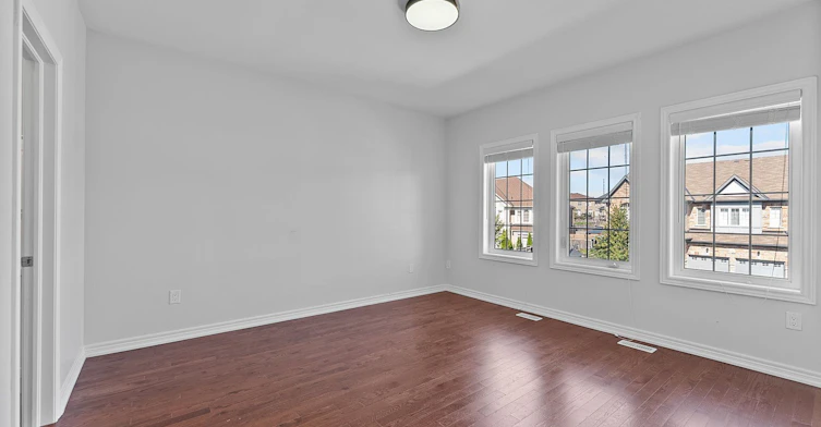 145 Roy Harper Avenue, Aurora, ON, L4G 7C4 - 17