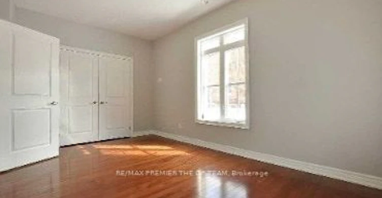 3-10 Church Street N, Richmond Hill, ON, L4C 3E7 - 8