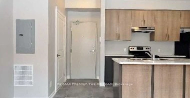 3-10 Church Street N, Richmond Hill, ON, L4C 3E7 - 2