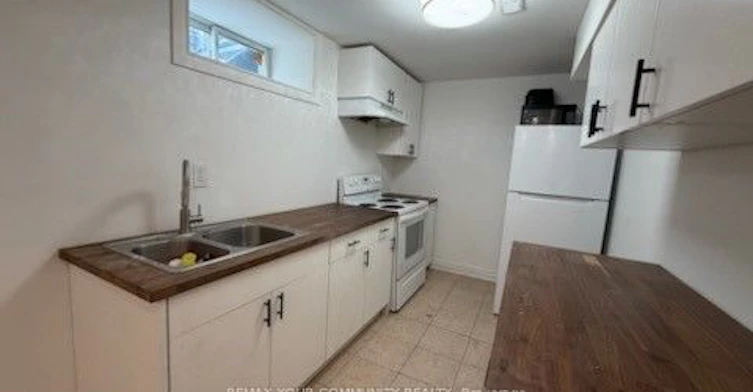 #1 Basement-34 Main Street S, Newmarket, ON, L3Y 3Y4 - 7