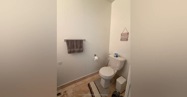 520 Steeles Avenue, Toronto, ON, L4J 0H2 - 9