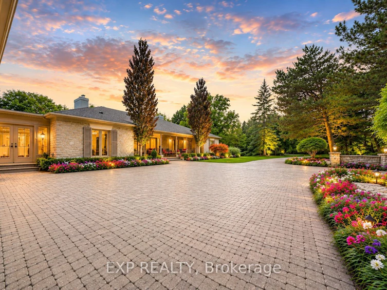 203 St John's Side Road W, Aurora, ON, L4G 6K1 - 49