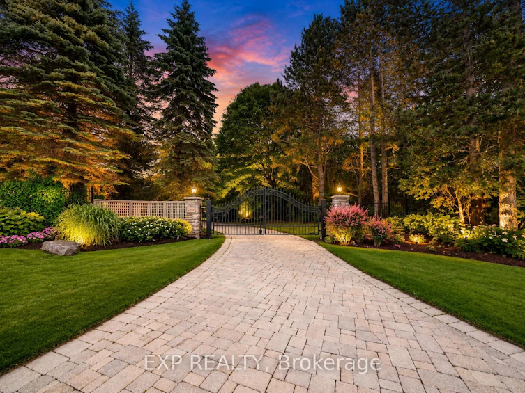 203 St John's Side Road W, Aurora, ON, L4G 6K1 - 2