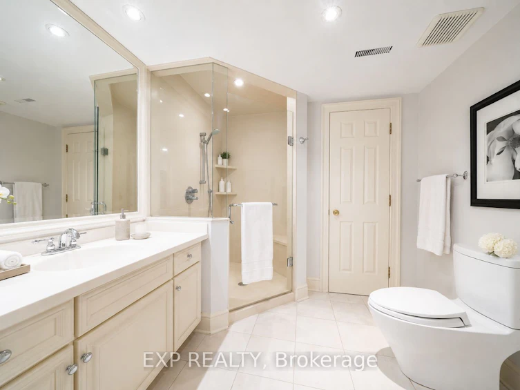 203 St John's Side Road W, Aurora, ON, L4G 6K1 - 40
