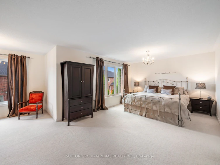 23 Kerr Lane, Aurora, ON, L4G 0E5 - 25