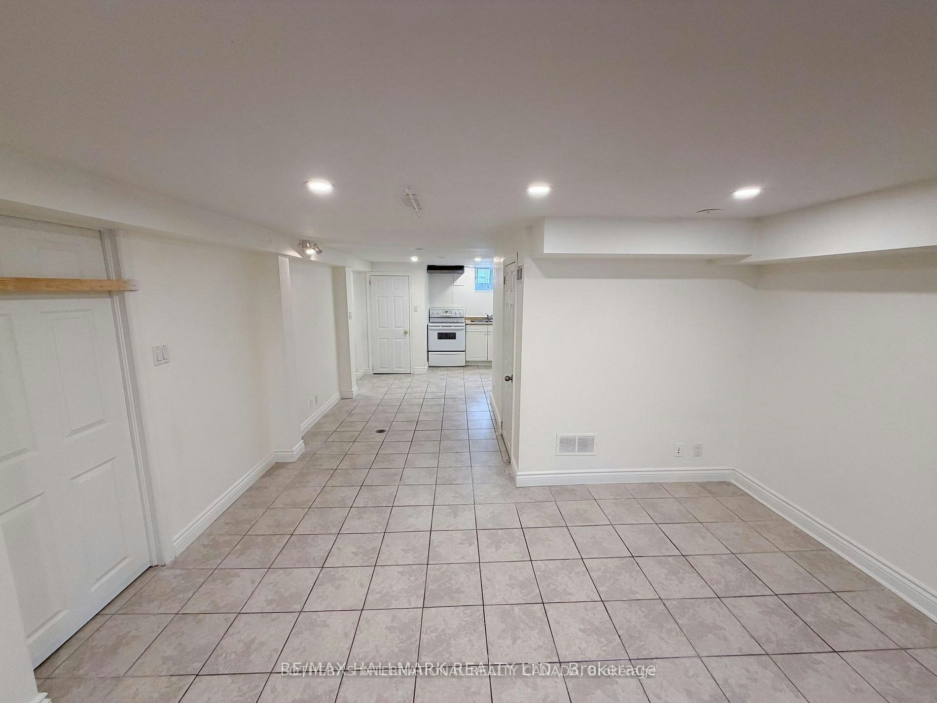 338 Demaine Crescent, Richmond Hill, ON, L4C 2W5 - 5