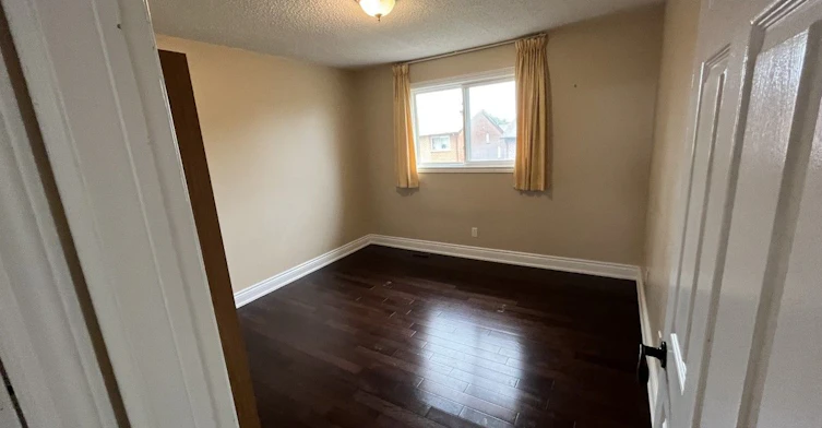 24 Kemsing Court, Markham, ON, L3R 4P7 - 5