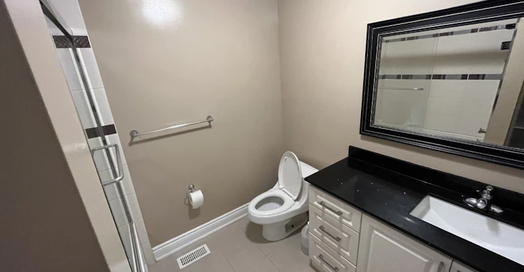 24 Kemsing Court, Markham, ON, L3R 4P7 - 3