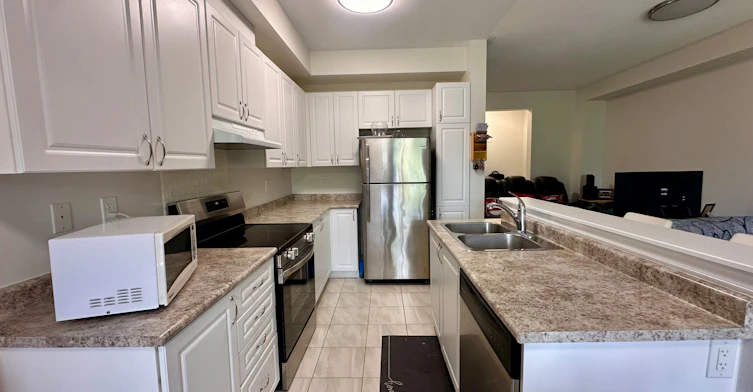 26 Greenwood Drive, Essa, ON, L0M 1B5 - 7