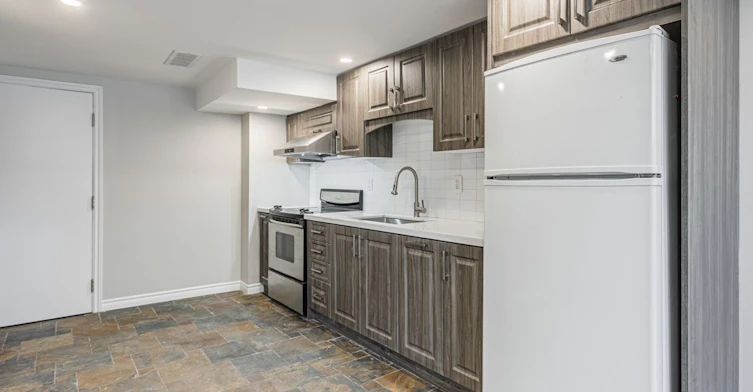 72B Dunning Avenue, Aurora, ON, L4G 1A3 - 8