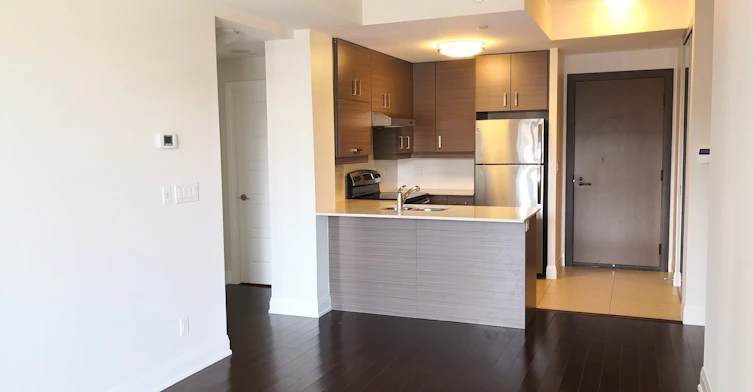 605-1 Uptown Drive, Markham, ON, L3R 5C1 - 2