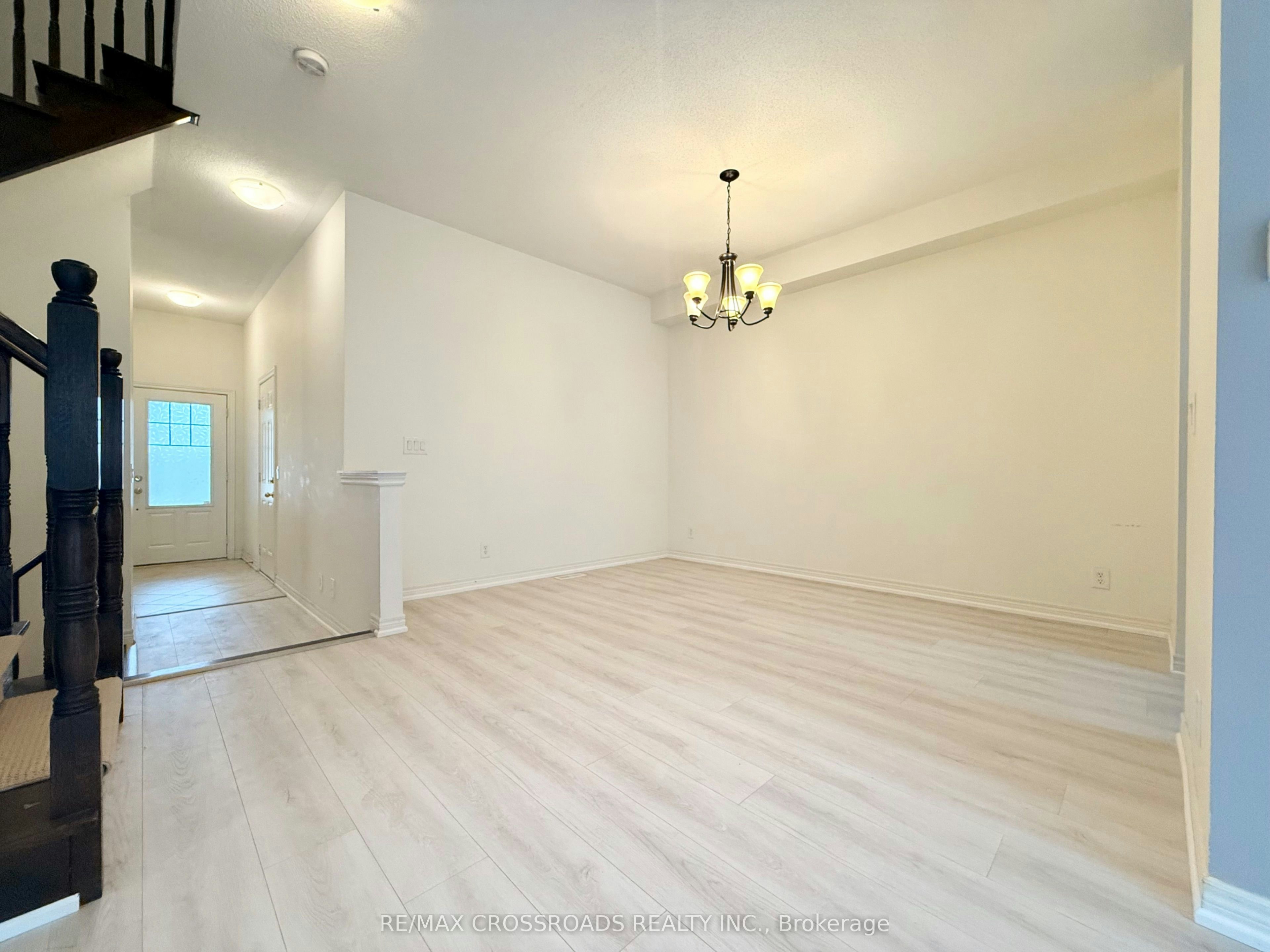 158 Harvest Hills Boulevard, East Gwillimbury, ON, L9N 0C1 - 4
