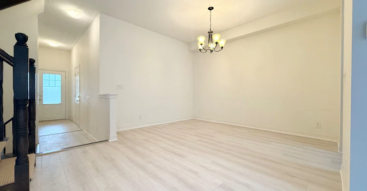 158 Harvest Hills Boulevard, East Gwillimbury, ON, L9N 0C1 - 4