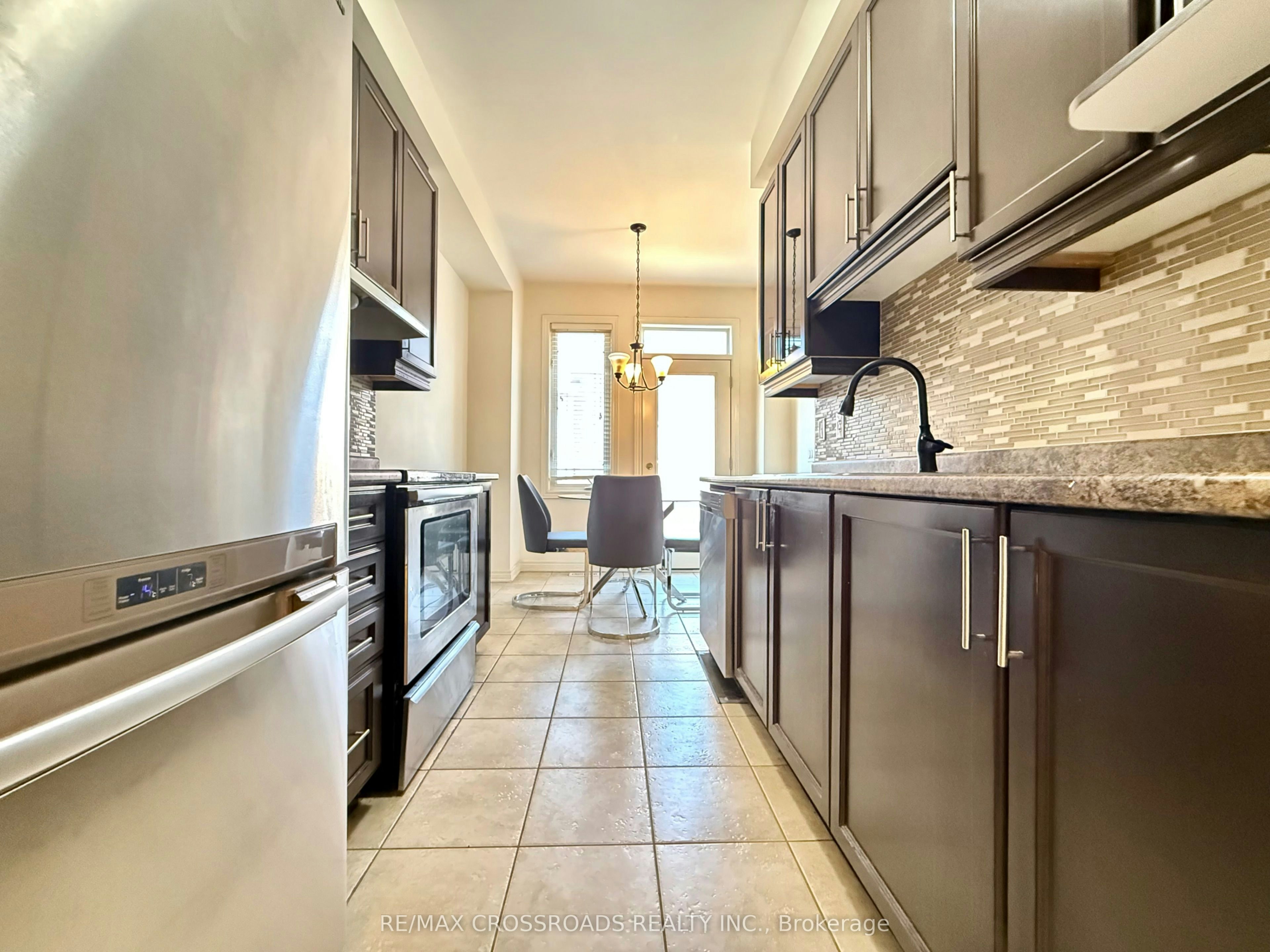 158 Harvest Hills Boulevard, East Gwillimbury, ON, L9N 0C1 - 5