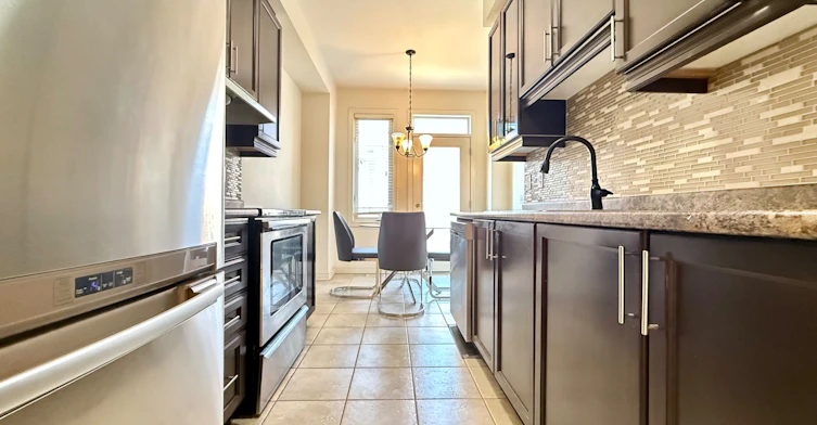 158 Harvest Hills Boulevard, East Gwillimbury, ON, L9N 0C1 - 5
