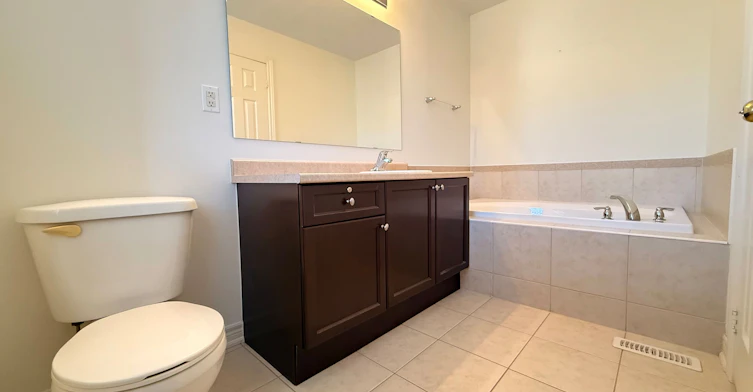 158 Harvest Hills Boulevard, East Gwillimbury, ON, L9N 0C1 - 12