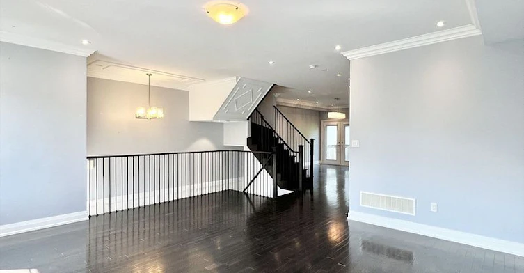 45 Plowman Lane, Richmond Hill, ON, L4S 0G4 - 5