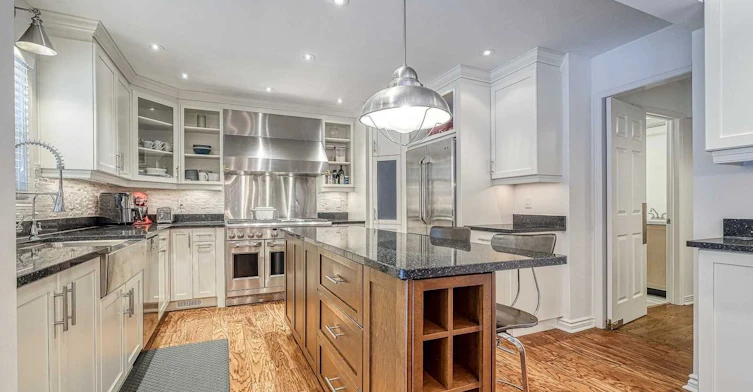 47 Hedgewood Drive, Markham, ON, L3R 6K3 - 8