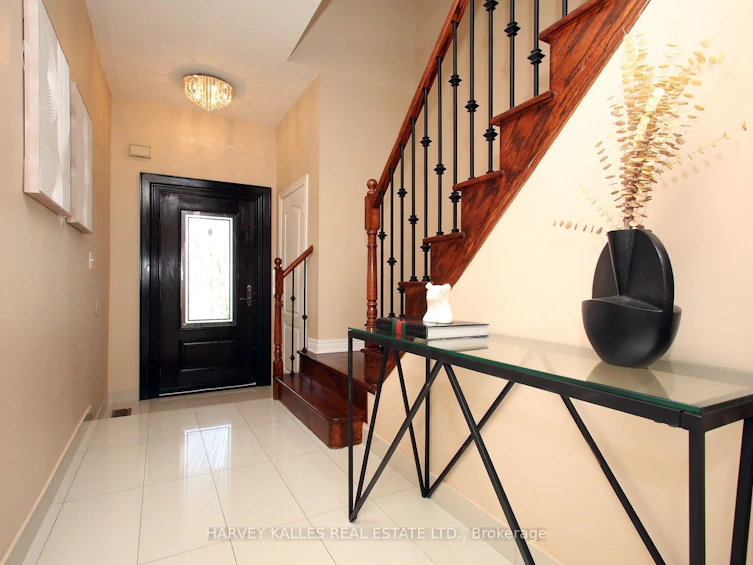 71 Mcnally Way, Aurora, ON, L4G 7V2 - 12
