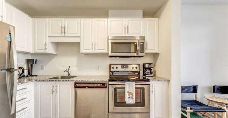 1110-9506 Markham Road, Markham, ON, L6E 0S5 - 11