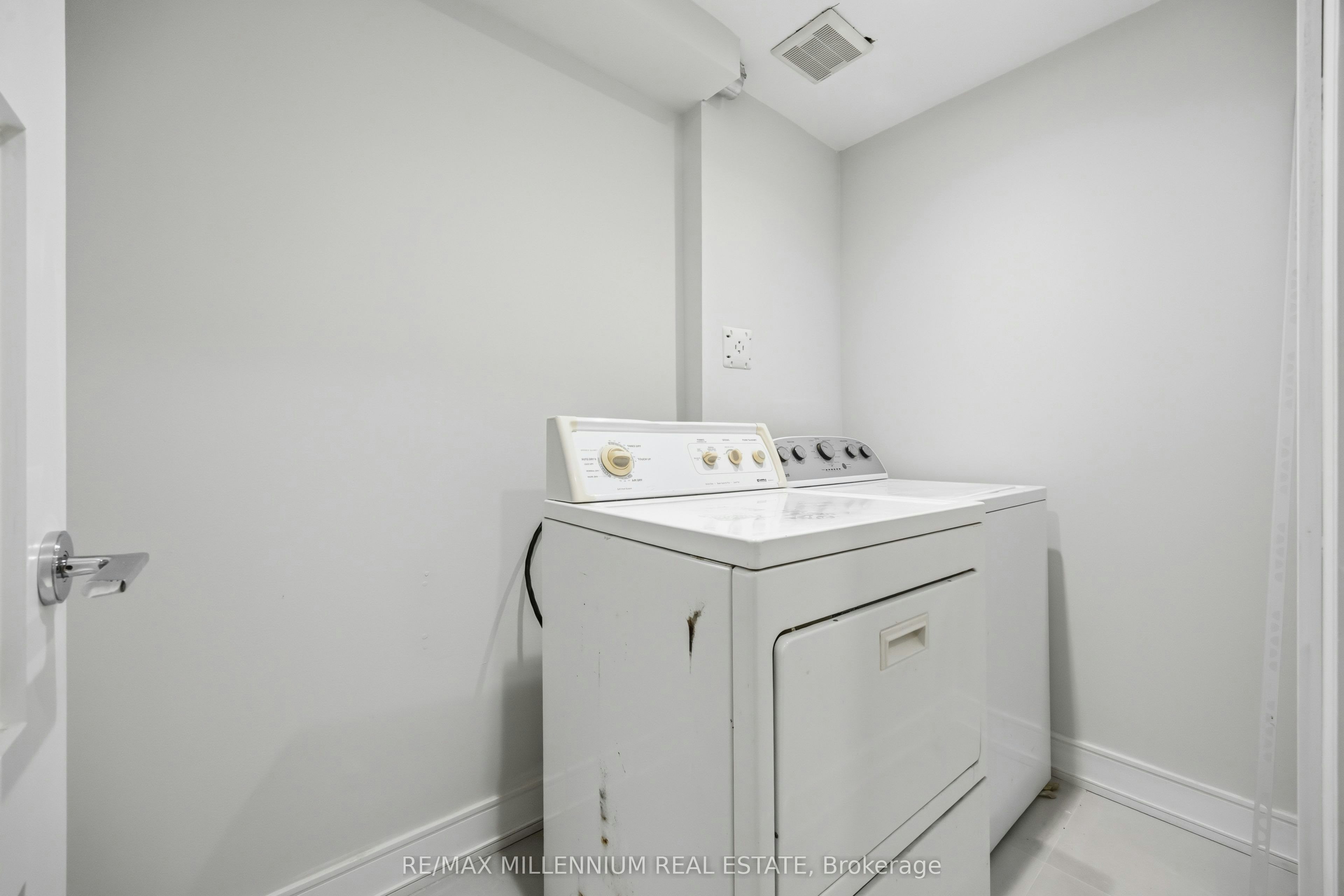 14 Portree Crescent, Markham, ON, L3T 3G2 - 45