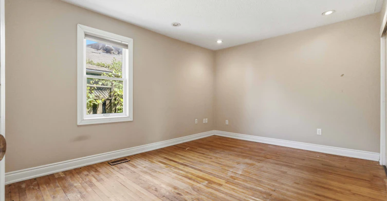 314 The Queensway S N/A, Georgina, ON, L4P 2B7 - 17