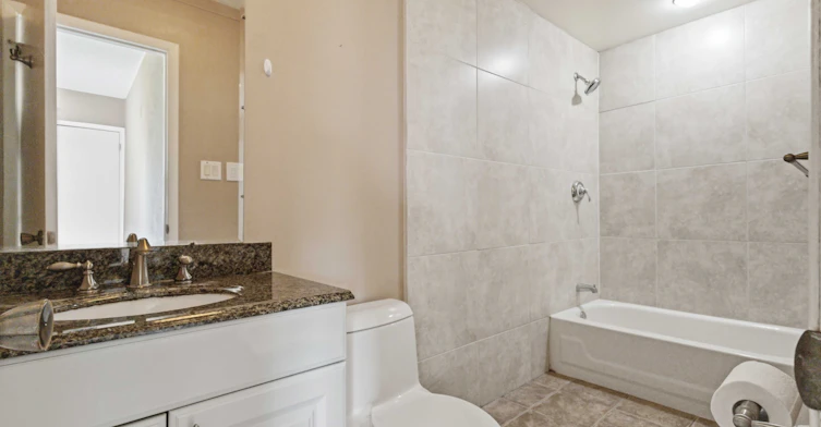 314 The Queensway S N/A, Georgina, ON, L4P 2B7 - 24