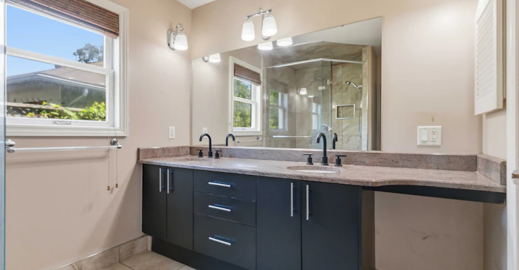 314 The Queensway S N/A, Georgina, ON, L4P 2B7 - 21