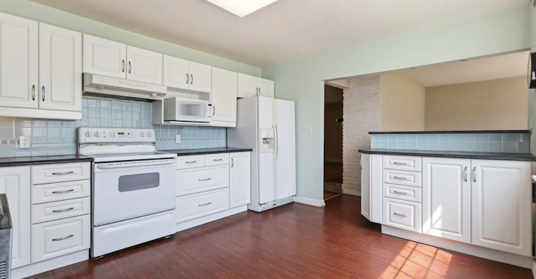 314 The Queensway S N/A, Georgina, ON, L4P 2B7 - 9