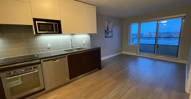 1511-15 Water Walk Drive E, Markham, ON, L6G 0G2 - 3