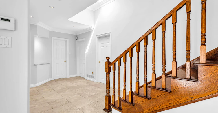 Main-343 Elmwood Avenue, Richmond Hill, ON, L4C 1L7 - 4