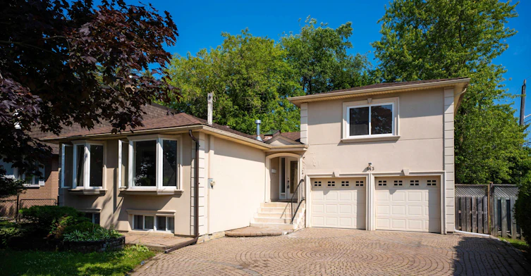 Main-343 Elmwood Avenue, Richmond Hill, ON, L4C 1L7 - 2