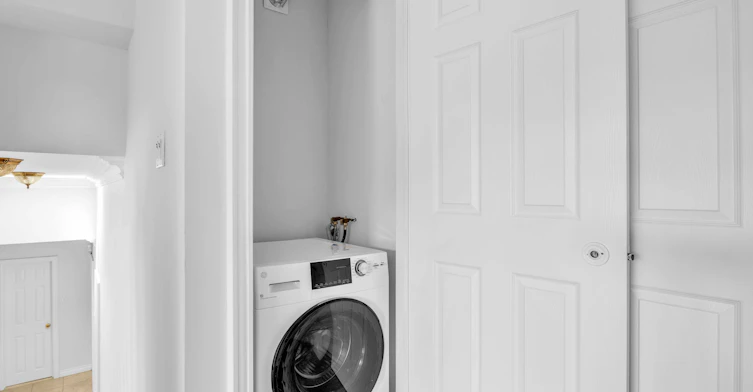 Main-343 Elmwood Avenue, Richmond Hill, ON, L4C 1L7 - 28