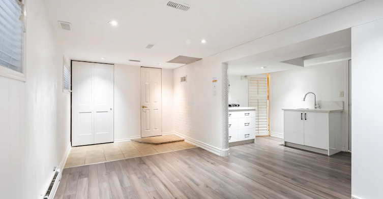 28 Lakeland Crescent, Richmond Hill, ON, L4E 2Z8 - 25
